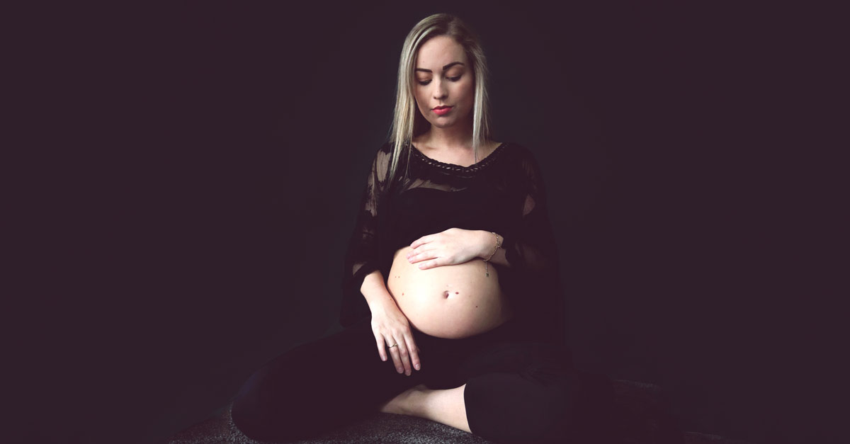 pregnant meditation, prenatal mom, birthing classes in nyc, birthing classes