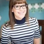 Mommybites Chit-Chat: Lisa Loeb, Grammy Nominated Independent Artist