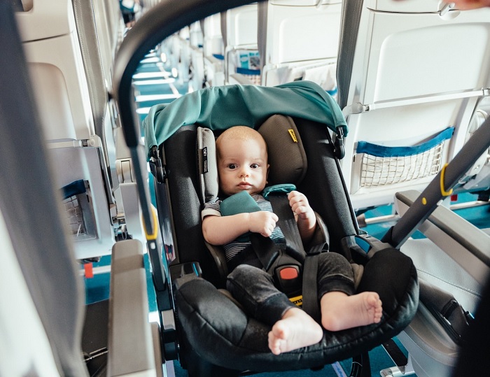 baby traveling in carseat