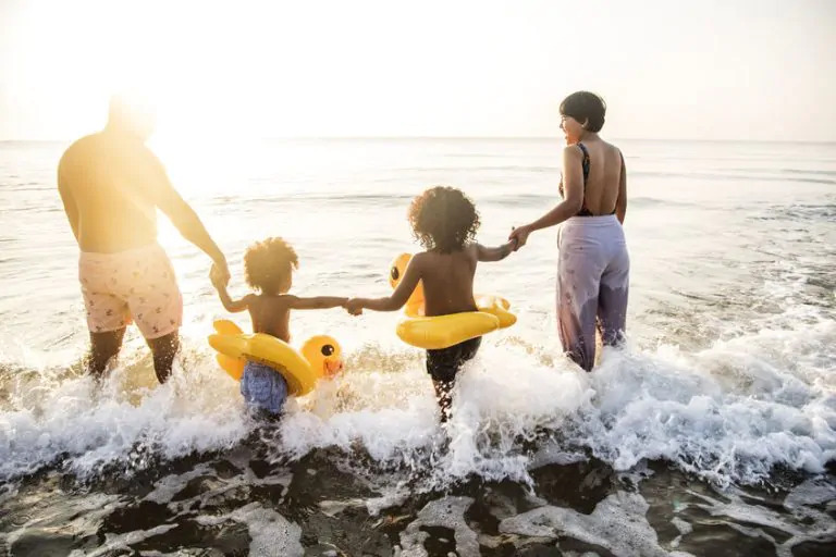 What You Need To Know About Taking Your Nanny On Vacation