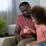 6 Ways to Teach Your Kiddos about Money