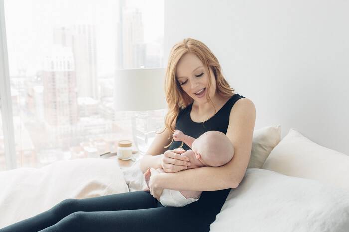wealthy new mom with infant
